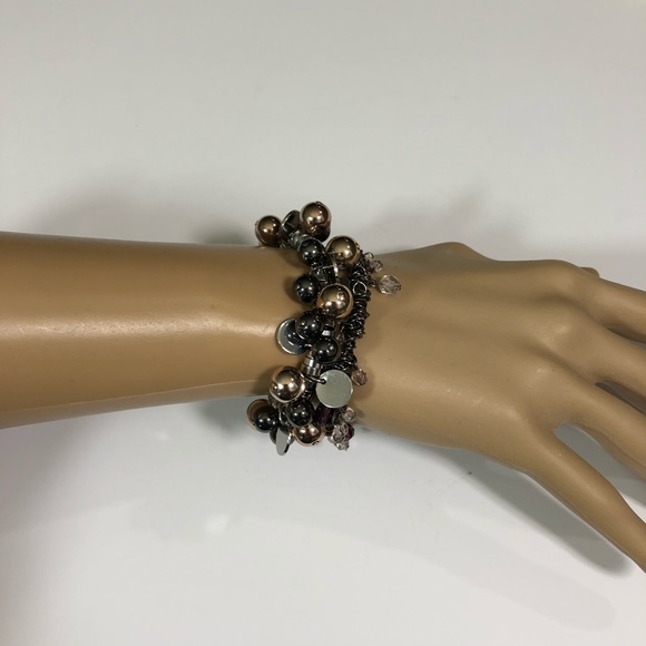 Dangle Bead Stretch Bracelets (2) - Picture 2 of 7